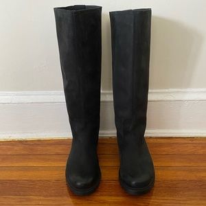 Knee-High Waterproof Sorel Boots (Size 11)